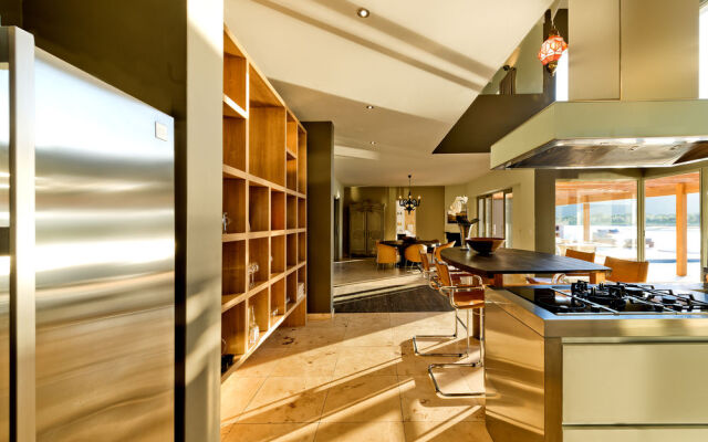 Plett Lagoon Villa