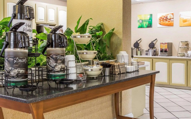 Quality Inn At the Mall - Valdosta