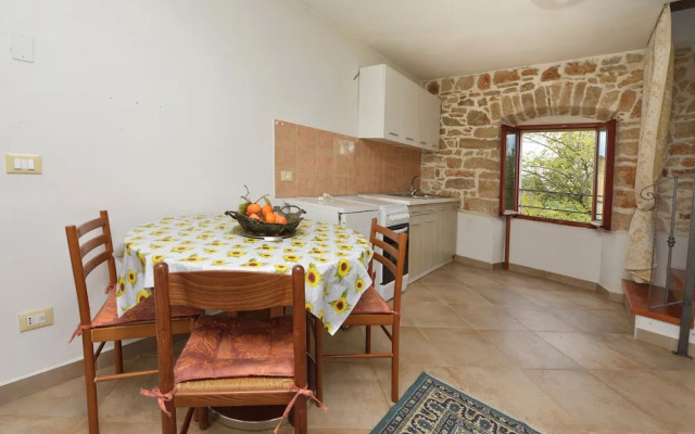 Beautiful Stone House in Gedici - Beahost Rentals