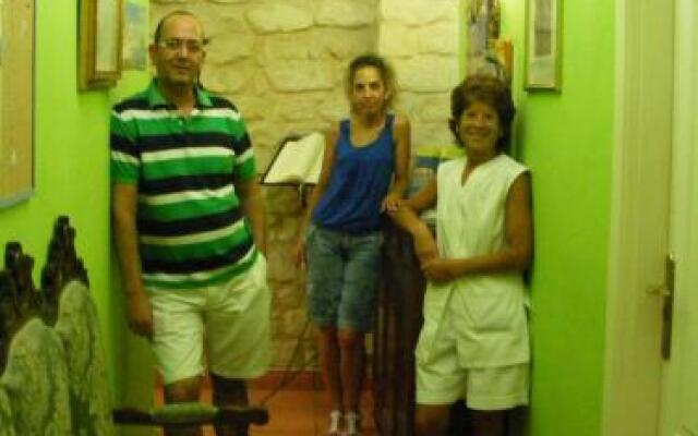 Guesthouse Alicante (PENSION CON ENCANTO)
