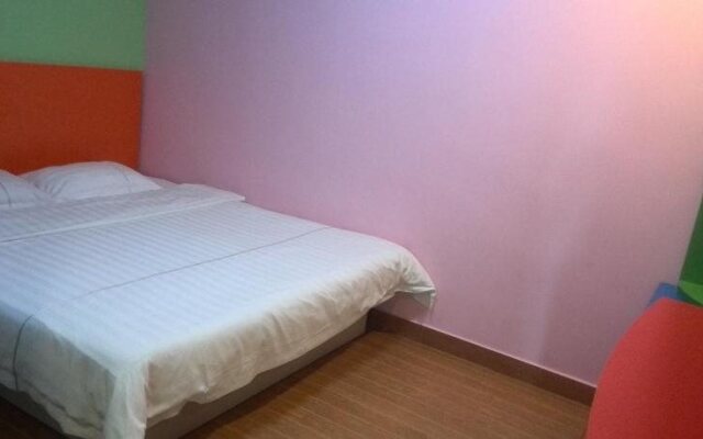 e Home Hotel Nanzhou Railway Staion