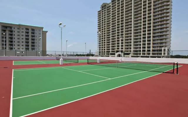 Surfside Resort 01111