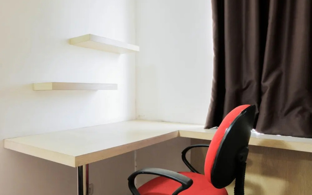 Best Price Studio Apartment at Tamansari Skylounge – Guest Rooms – Tangerang