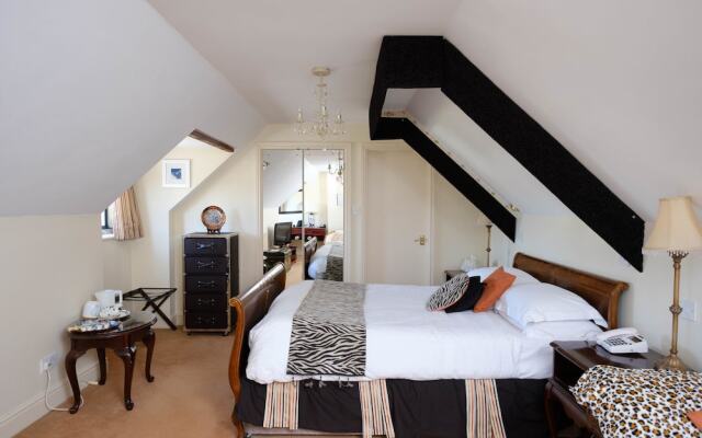 The Great House Hotel & Restaurant