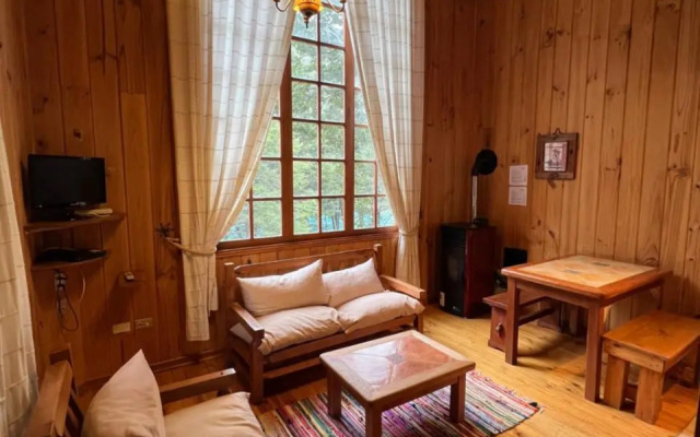 Patagonia Baker Lodge