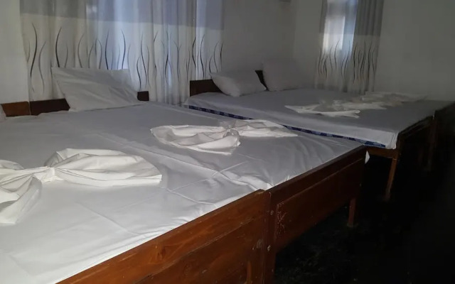 Hotel Sisilthera