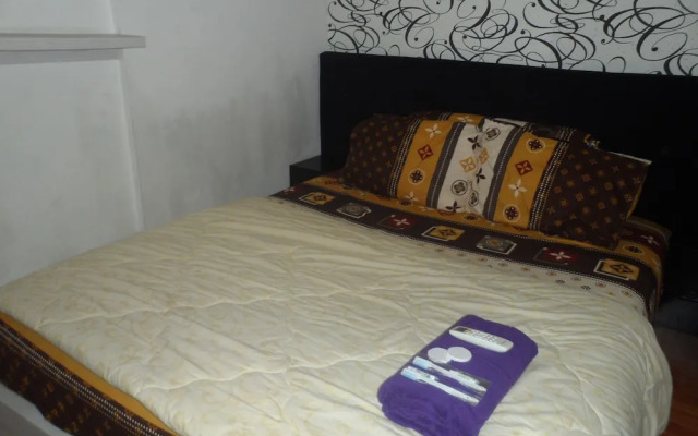 Apartment Kalibata City By Luxury Pro