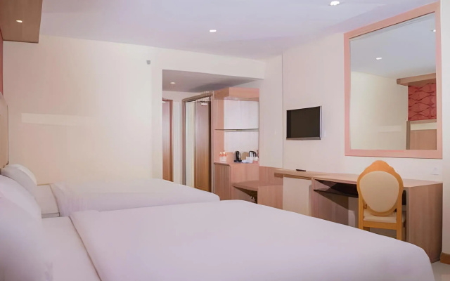 Bukit Vipassana Hotel – Guest Rooms – Parompong