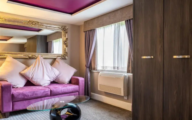 Holiday Inn Newcastle South by IHG