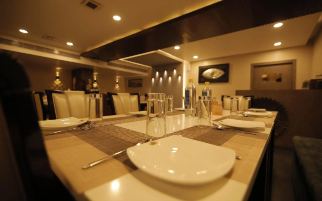 Hotel KRC Palace