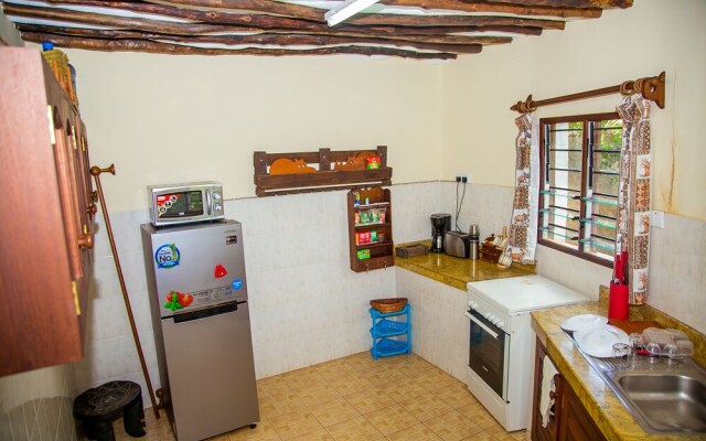 Villakwetu Cottages Diani Beach