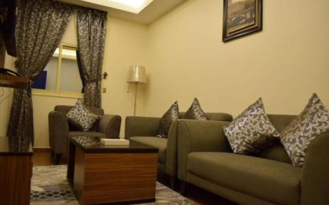 Al Shiraz Suites