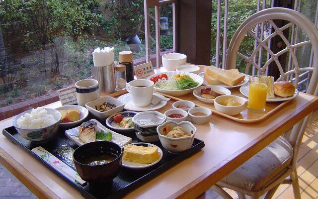 Shin-Osaka Station Hotel