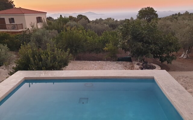 Chaihoutes stone villa into Olive farm in Zia