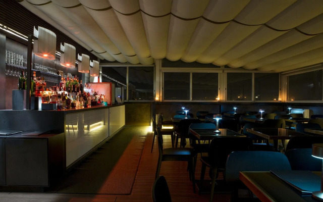 The Independent Hotel