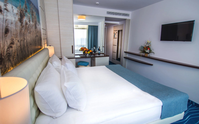 Mera Onix Cap Aurora