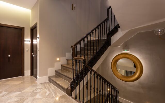 Bibo Suites Plaza Nueva