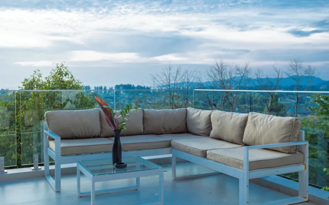 Pool Villa Gym & Ocean Views V111