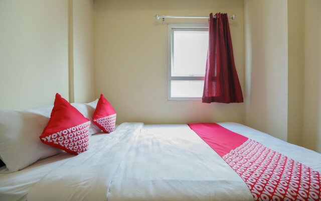 Lauv Room Grand Centerpoint by OYO Rooms