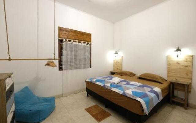 Wood Stone Hostel