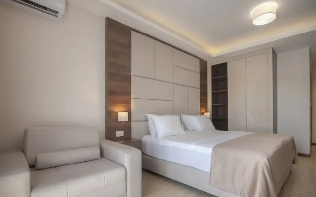 Hotel Twelve by Aycon