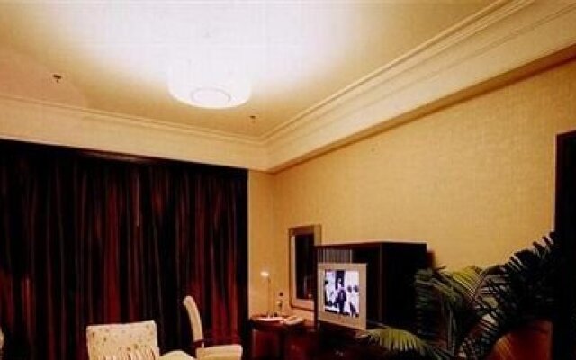 Yingkou Bayu Circle New Luck Hotel