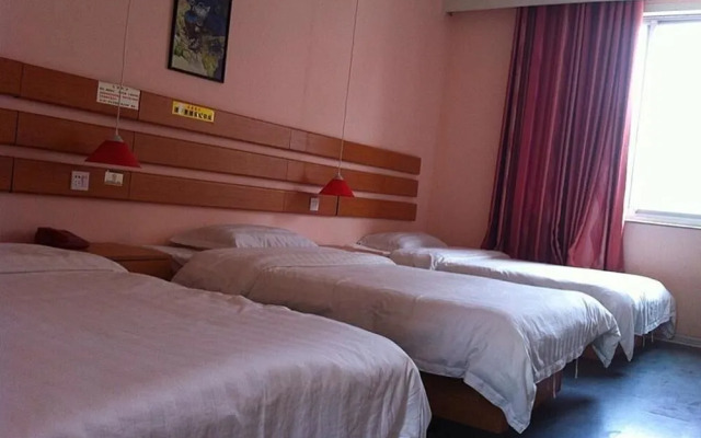 Saifel Business Hotel (Jinan Qilu Hospital Baotu Spring Store)