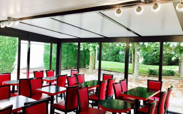 Hôtel Pavillon des Gâtines