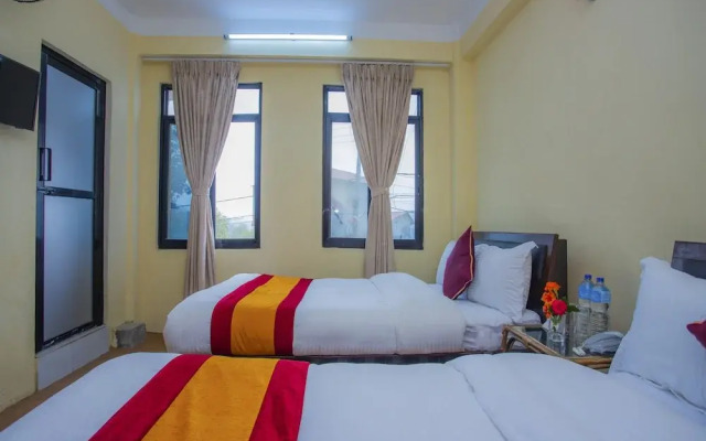 OYO 460 Hotel Landmark