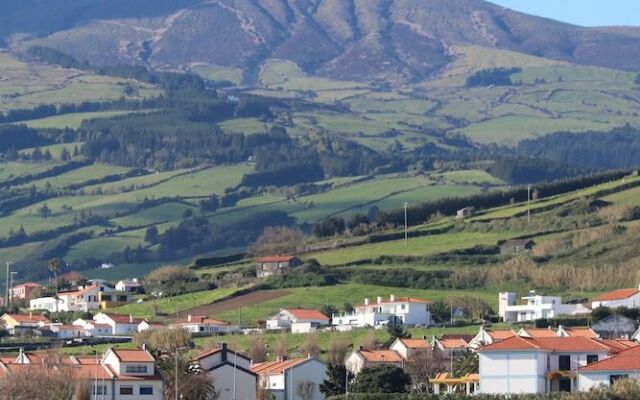 Monte da Guia Alojamento Local