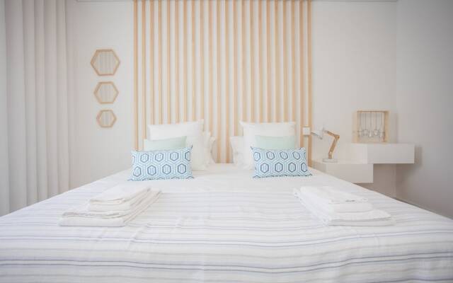 Liiiving-Luxury River View Apartment XII