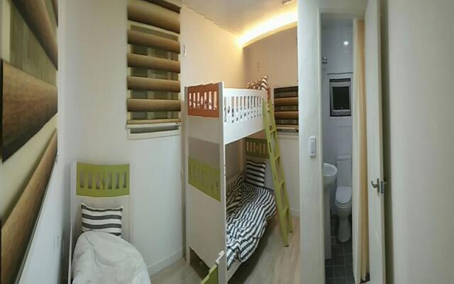 H. Myeongdong Stay Guesthouse