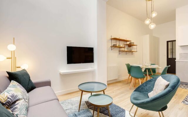 Cosy 1-bedroom Apartment Near the Invalides