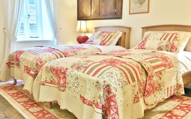 The Firecat Country House B&B