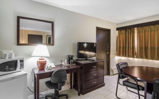 Econo Lodge