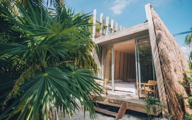 Ikal Hotel Tulum