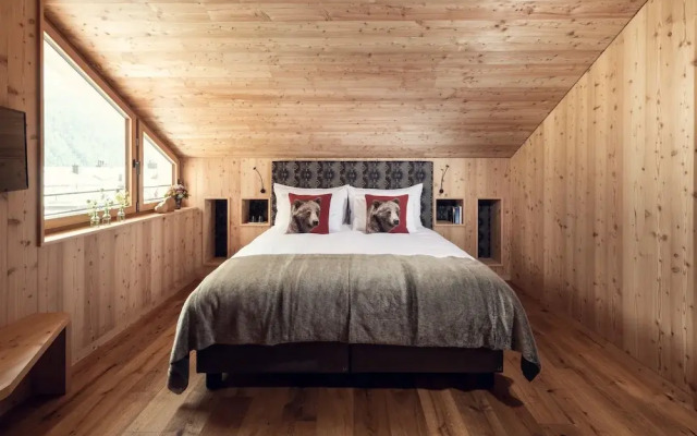 Conrad's Mountain Lodge