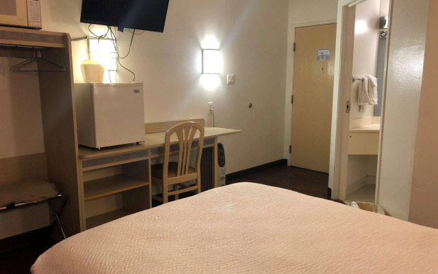 Sleep Inn & Suites Pigeon Forge - Downtown