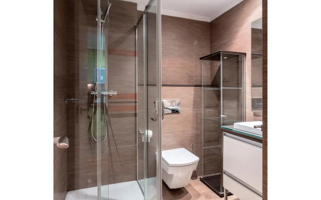 Zuri Apartment by People Rentals