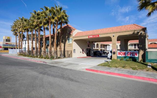 OYO Hotel Palmdale - Antelope Valley