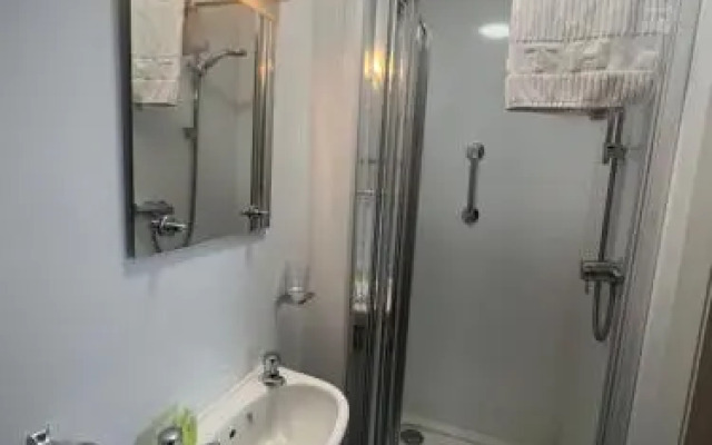 Annie May's B&B