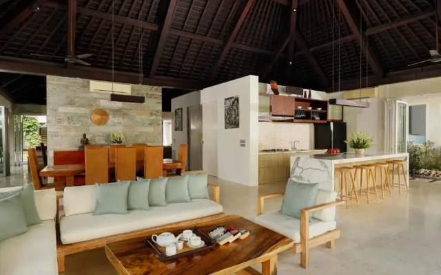 Villa Tenang by Nakula