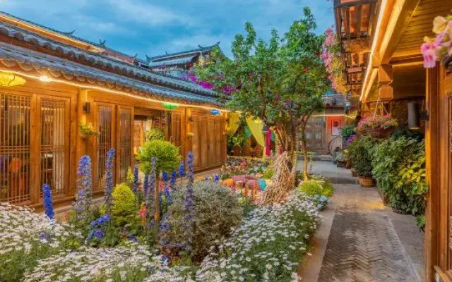 Encounter Lijiang Inn
