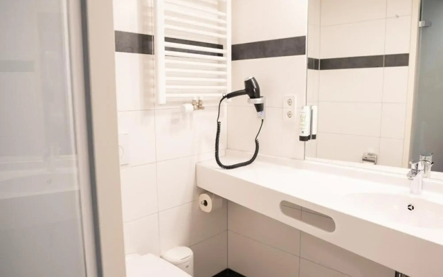 Qubixx Stadtmitte Hotel