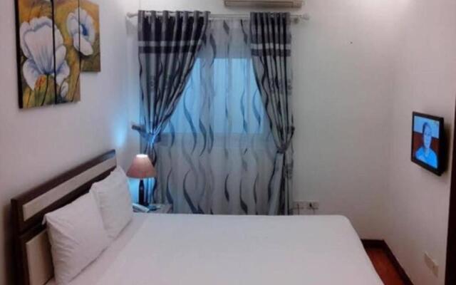Monsieur Diesel Hotel Hang Bac