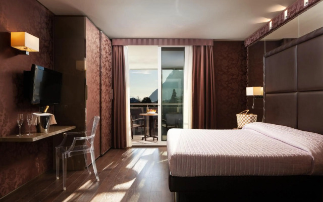 Hotel Kristal Palace - Tonelli Hotels - Adult Friendly