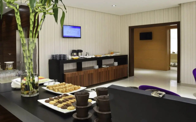 Novotel Suites Riyadh Center