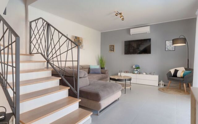 Villa Karmen (Roj454)