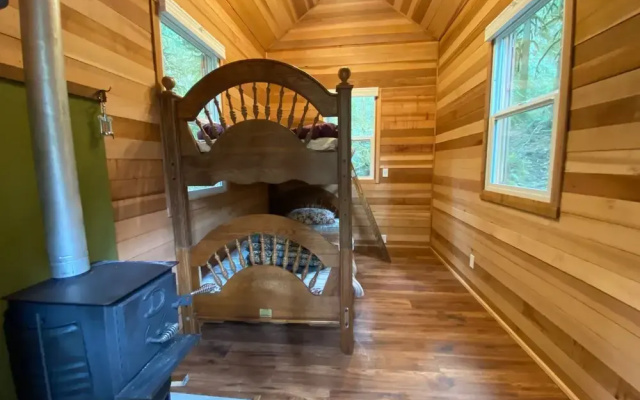 Trout Creek Wilderness Lodge