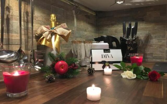 Golden Gapa River Luxury Apartment 16